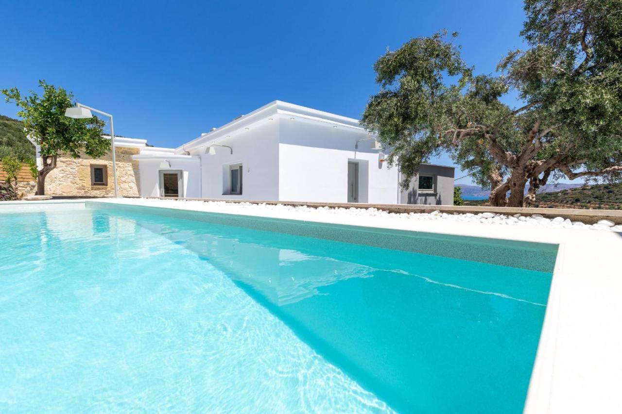 Villa Evrithea Kallergiana Exteriör bild