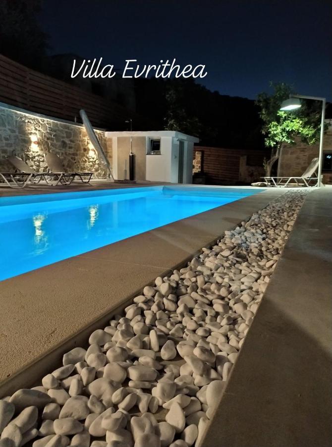 Villa Evrithea Kallergiana Exteriör bild